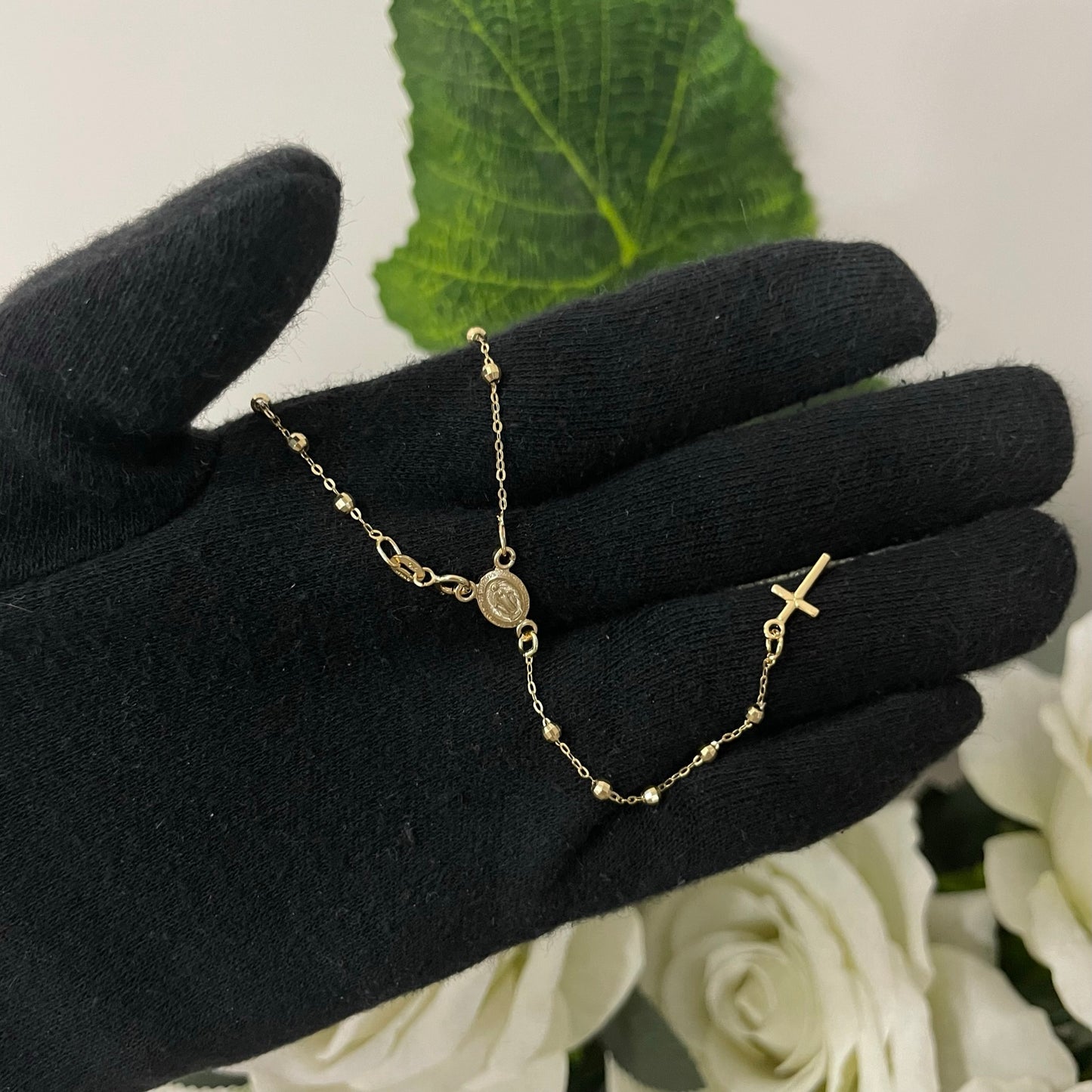 Collana rosario con sfere lavorate oro